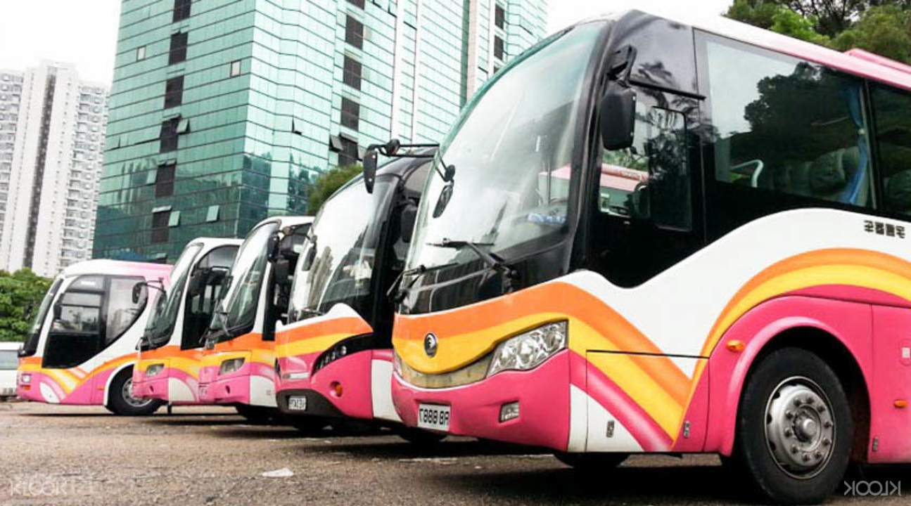 Luxury Bus
Coach Bus /
Kowloon, Hong Kong

 / Hourly HKD 1,940.00
