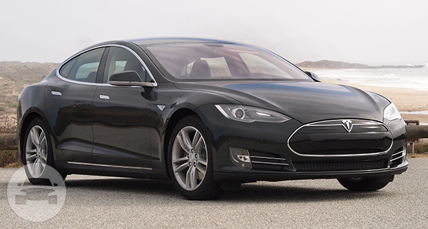 Tesla Model S
Sedan /
New Territories, Hong Kong

 / Hourly HKD 500.00
 / Airport Transfer HKD 1,100.00

