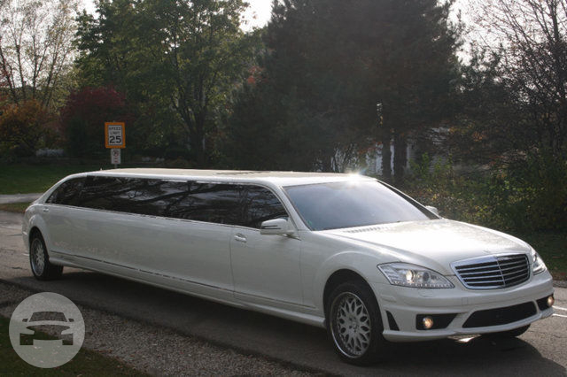 MERCEDES S550 STRETCH LIMO
Limo /


 / Hourly HKD 0.00
