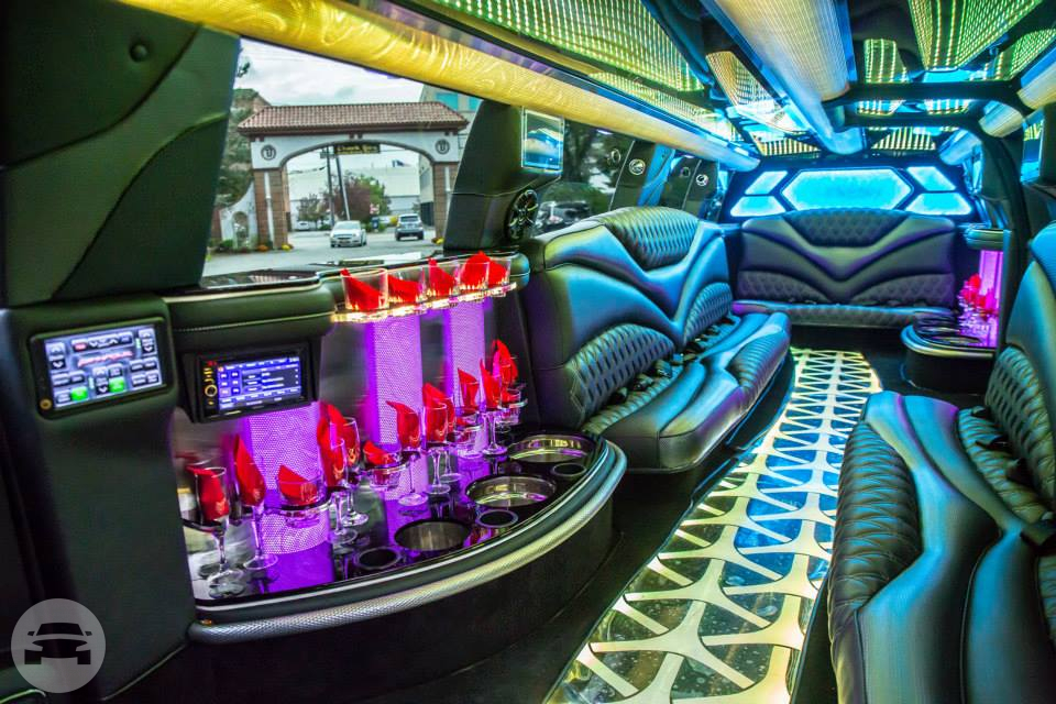 Denali Super Stretch
Limo /


 / Hourly HKD 0.00
