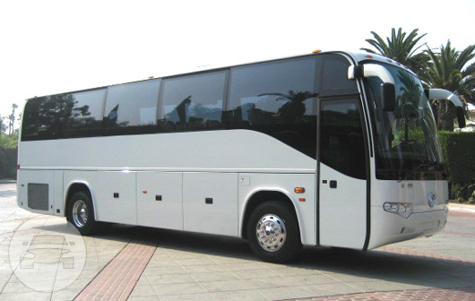 DELUXE HIGHWAY COACHES
Coach Bus /


 / Hourly HKD 0.00

