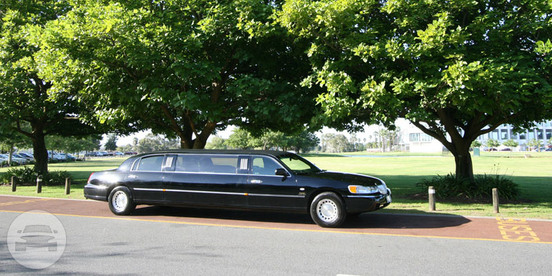 Lincoln Stretch Limousine
Limo /


 / Hourly HKD 0.00
