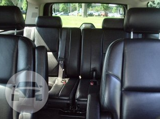 6 passenger Chevrolet Suburban
SUV /


 / Hourly HKD 0.00
