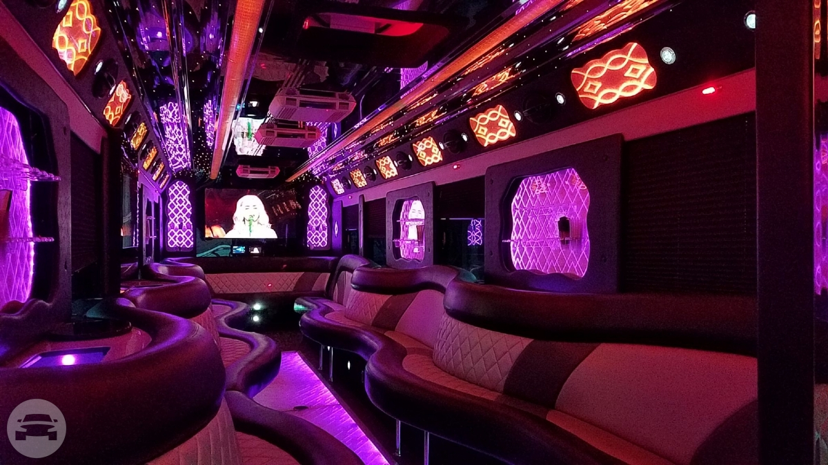 40 Passenger Party Bus Limo
Party Limo Bus /


 / Hourly HKD 225.00
