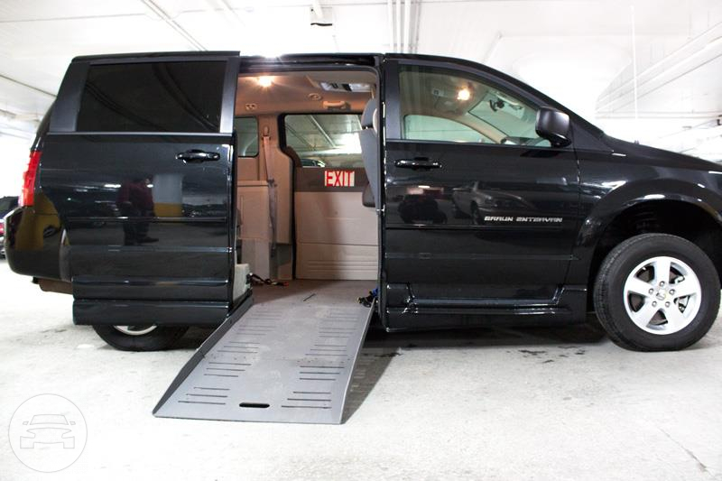 Wheelchair Accessible Vehicle
SUV /


 / Hourly HKD 0.00
