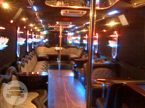 White Diamond 40 Passenger Limo Bus
Party Limo Bus /


 / Hourly HKD 0.00
