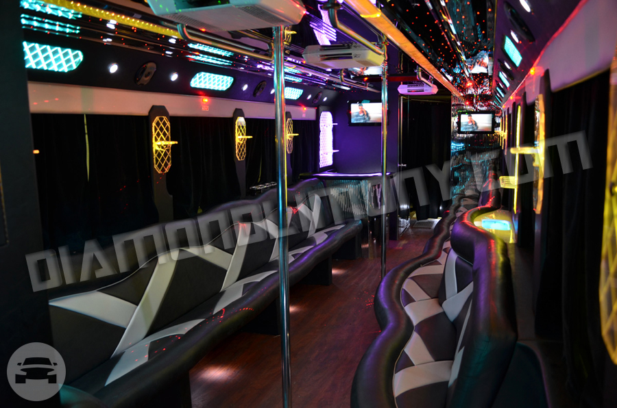 2012 Matrix Edition Party Bus - 45 Passengers
Party Limo Bus /


 / Hourly HKD 416.00
