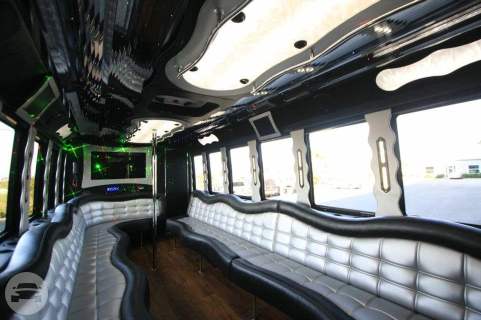 24 Passenger Party Bus
Party Limo Bus /


 / Hourly HKD 0.00
