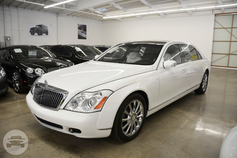 Maybach 62 Extended Wheelbase Limited Edition
Limo /


 / Hourly HKD 0.00
