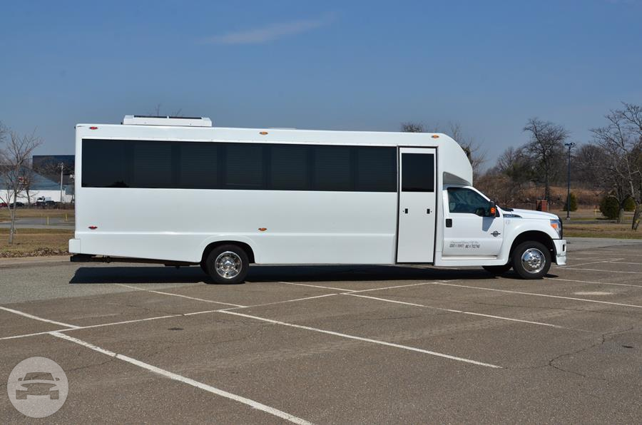 26 Passenger 2015 Ford Party Bus , Sofia
Party Limo Bus /


 / Hourly HKD 291.00
