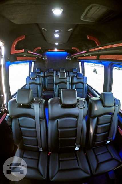 Wheelchair Accessible Mercedes Sprinter Limousine
Coach Bus /


 / Hourly HKD 0.00

