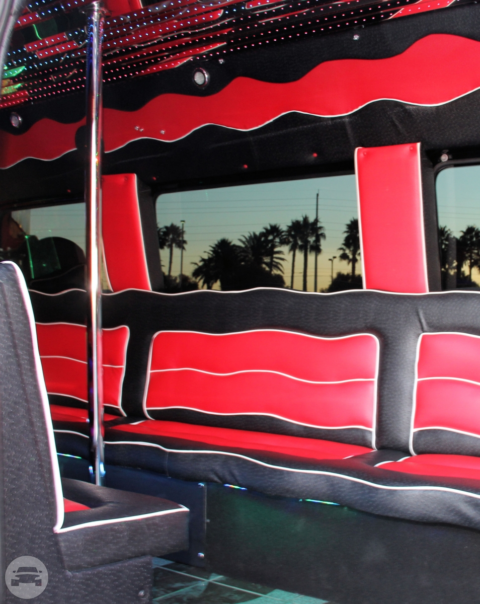 Mercedes Benz Sprinter
Party Limo Bus /


 / Hourly HKD 0.00
