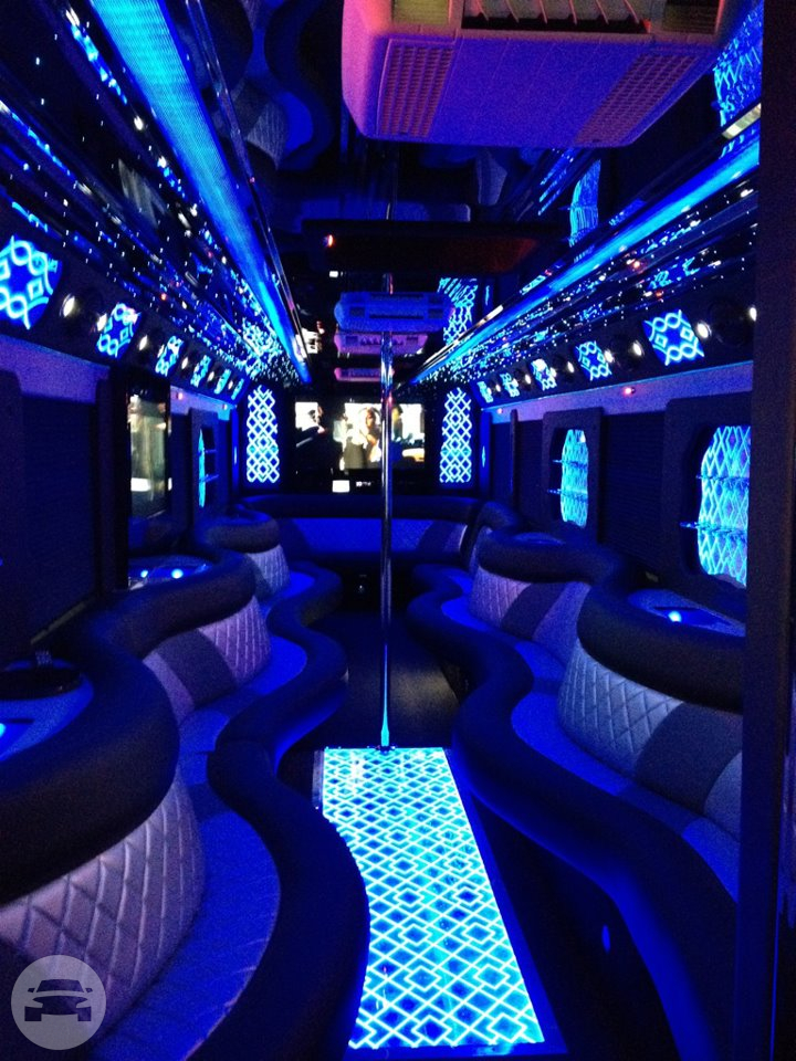 Party Bus (40 Passengers)
Party Limo Bus /


 / Hourly HKD 0.00
