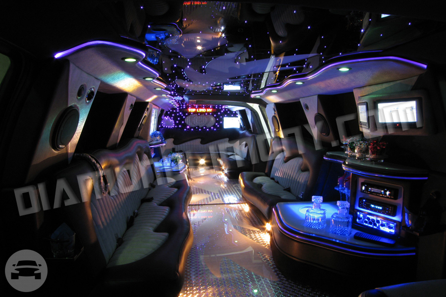 Cadillac Escalade Stretched Limo
Limo /


 / Hourly HKD 125.00
