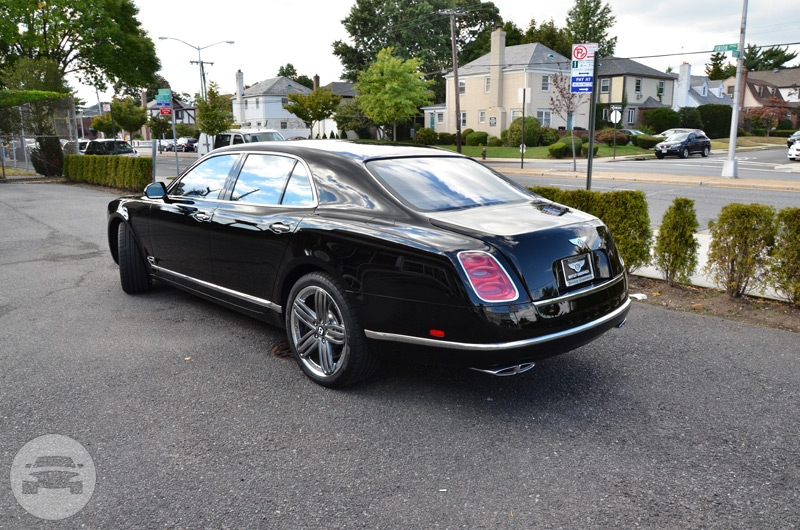 New Bentley Mulsanne Black
Sedan /


 / Hourly HKD 0.00
