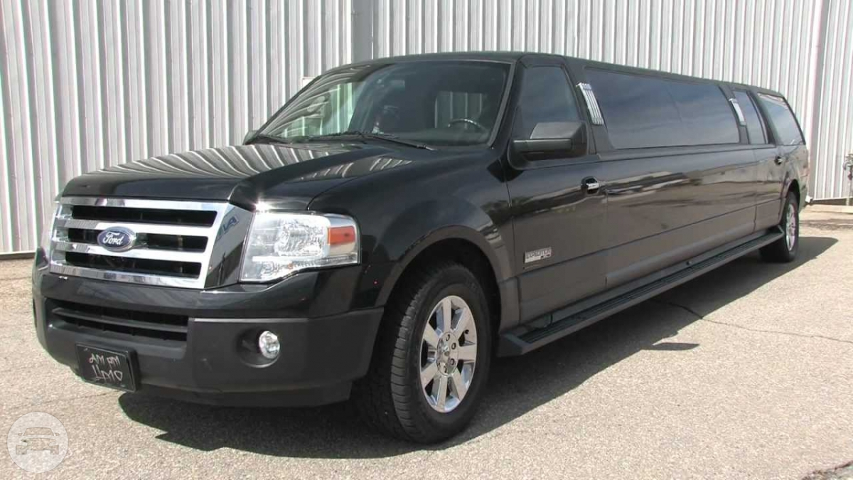 Ford Expedition Super Stretch Limo
Limo /


 / Hourly HKD 100.00
