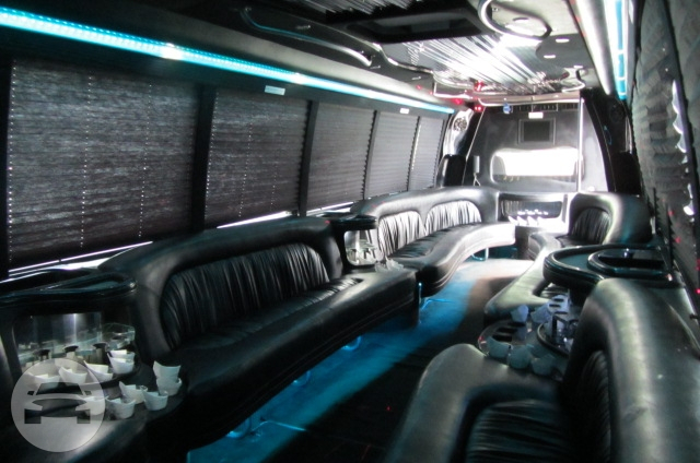 Krystal Party Bus 27 Passenger
Party Limo Bus /


 / Hourly HKD 0.00
