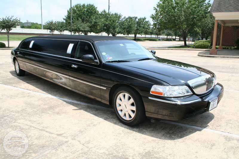 Lincoln Towncar Stretch Limousine
Limo /


 / Hourly HKD 0.00
