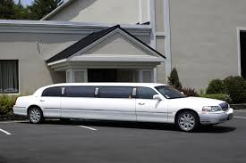 10 Passenger Lincoln Town Car Super Stretch - White
Limo /


 / Hourly HKD 0.00
