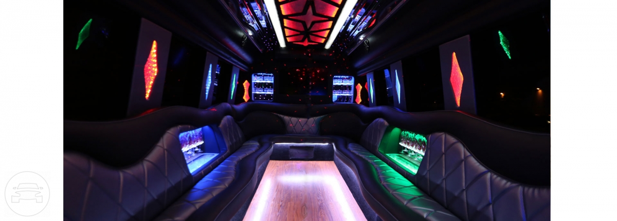 Ford
Party Limo Bus /


 / Hourly HKD 0.00
