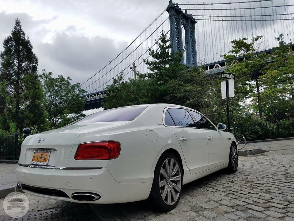Bentley
Sedan /


 / Hourly HKD 0.00
