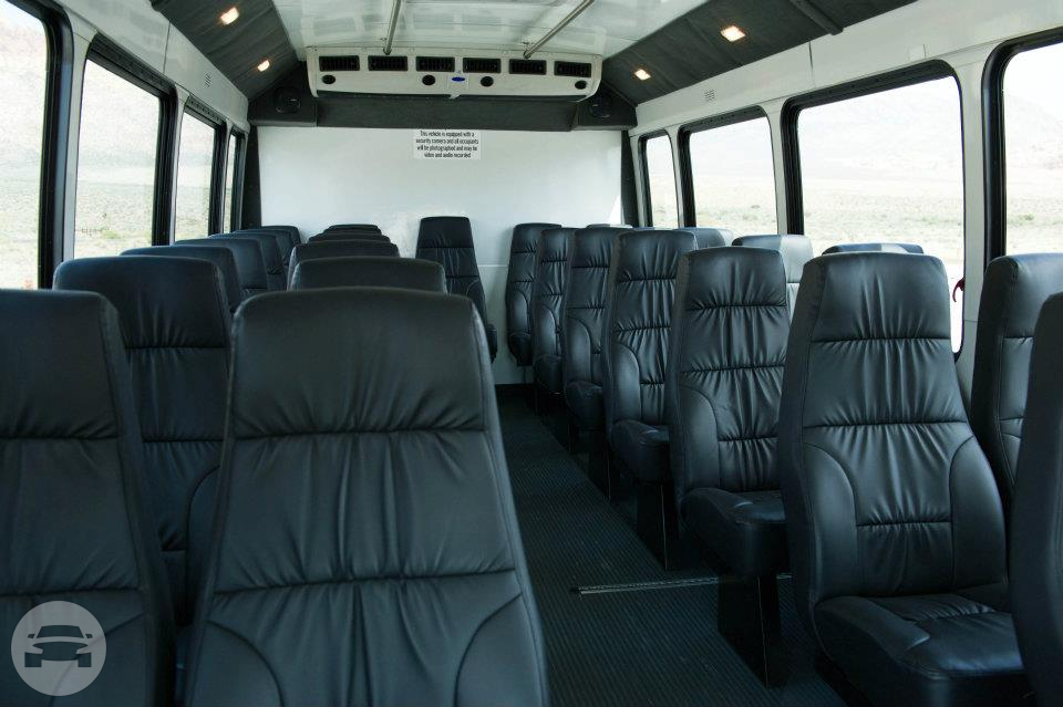Ford Coach Mini Bus
Coach Bus /


 / Hourly HKD 90.00
