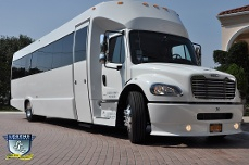 Custom Mack 30 Passenger Party Bus
Party Limo Bus /


 / Hourly HKD 0.00
