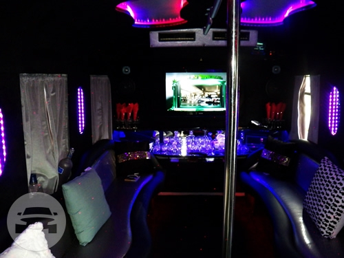 Party Bus - 15 Passenger
Party Limo Bus /


 / Hourly HKD 0.00
